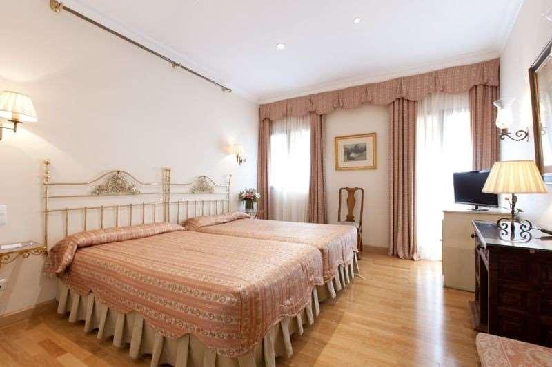 סביליה Hotel Dona Maria חדר תמונה