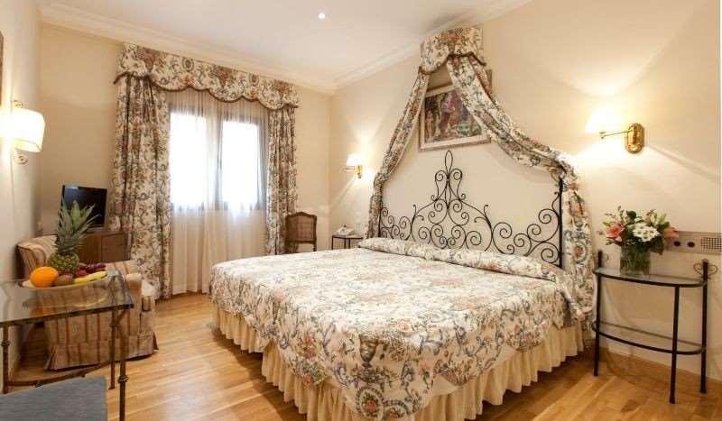 סביליה Hotel Dona Maria חדר תמונה