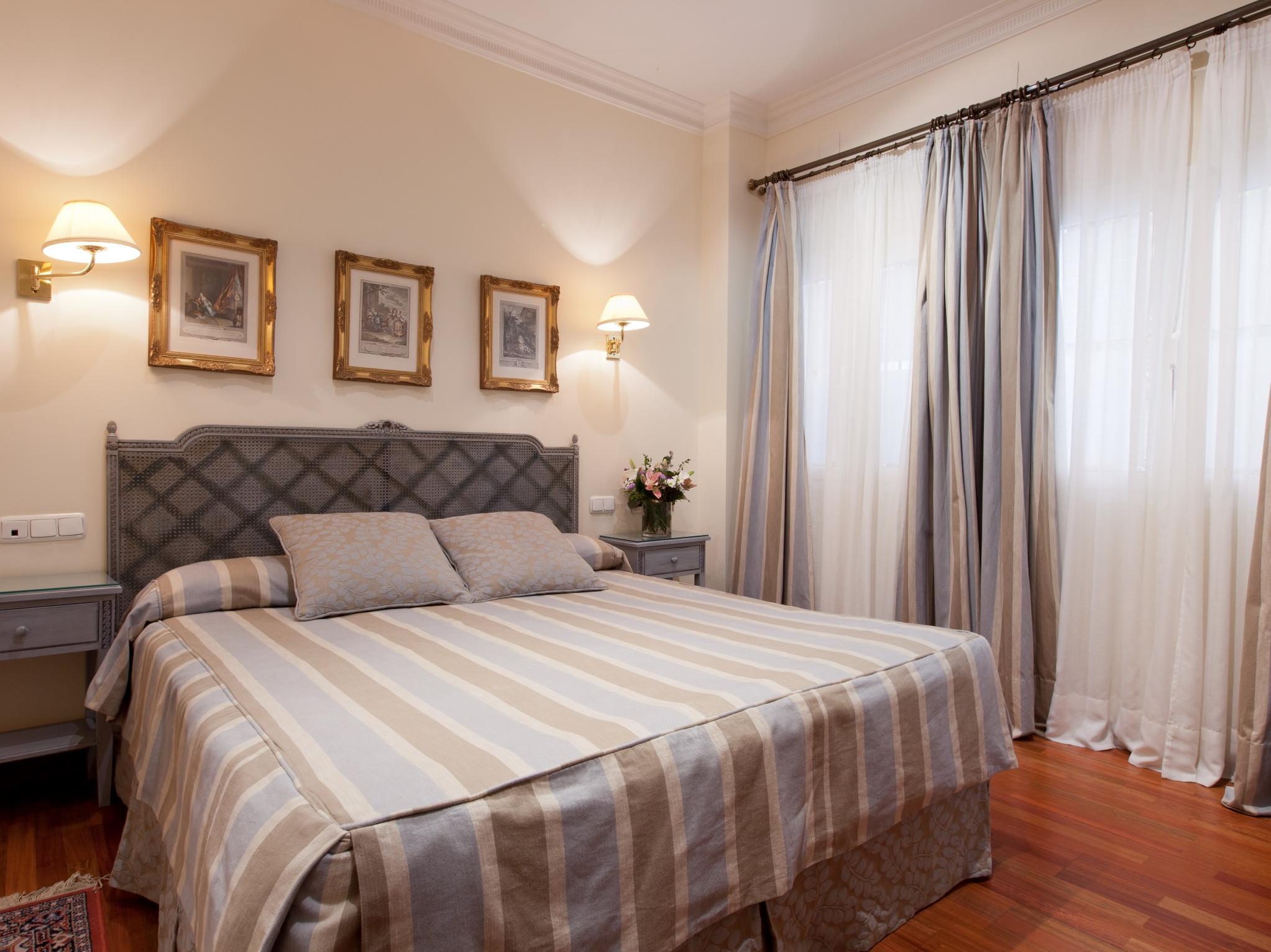 סביליה Hotel Dona Maria מראה חיצוני תמונה