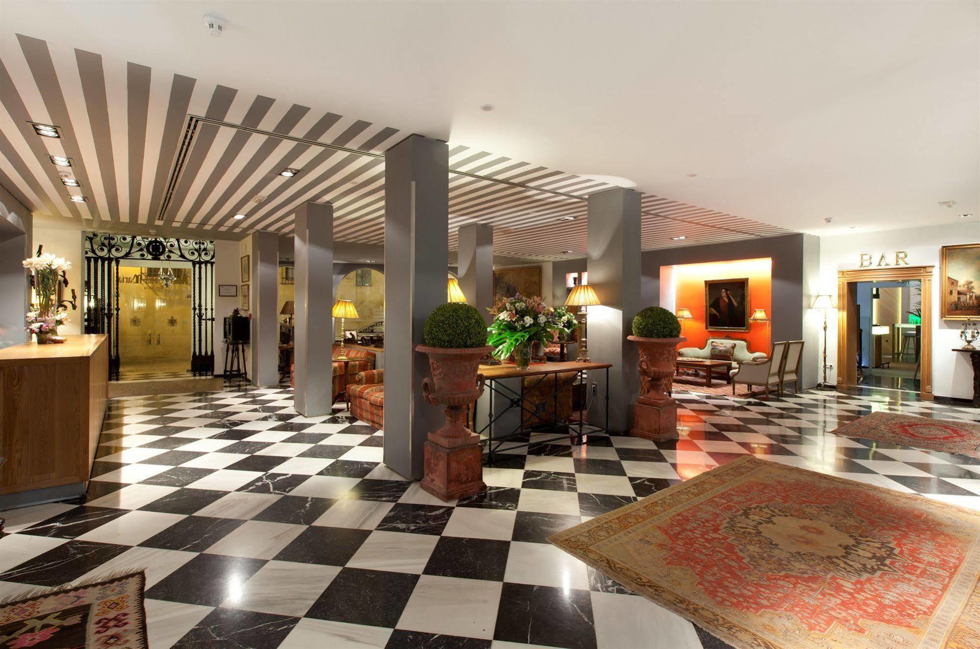 סביליה Hotel Dona Maria מראה חיצוני תמונה